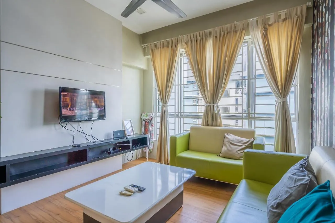 Cozy 2-Bedroom For 4 Pax With Pool - 수방자야 말레이시아